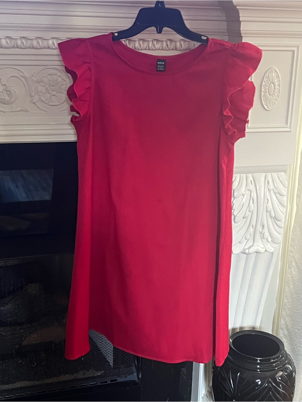Red Ruffle Sleeve Dress EUC